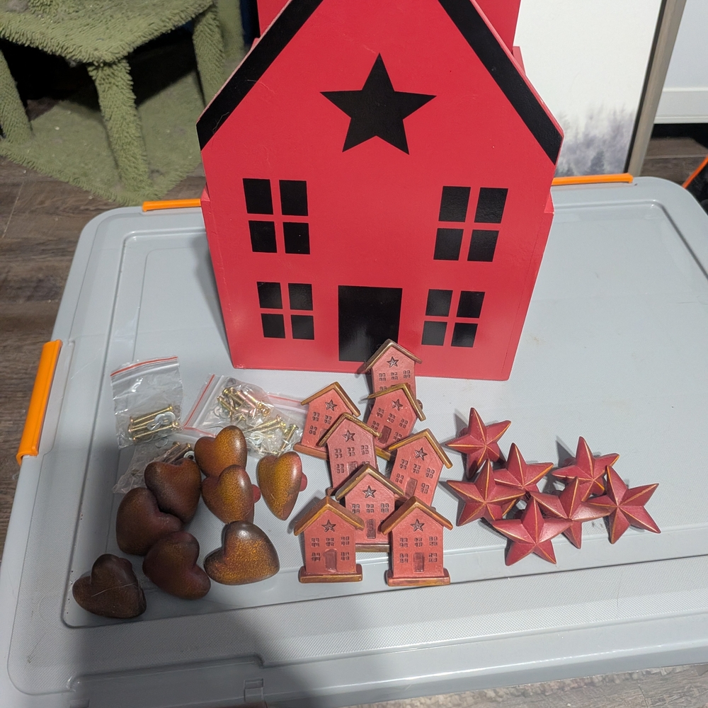 Red House Decor Set with Stars and Hearts